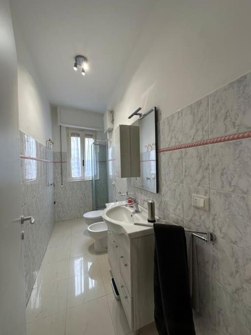 S.A.R.A. La Tecnologia Che Cercavi Appartement Rapallo Buitenkant foto